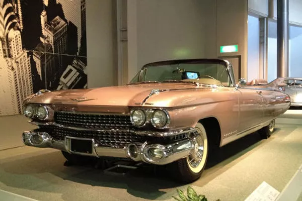 Cadillac Eldorado Biarritz 1959 года Cadillac Eldorado Biarritz 1959 года
