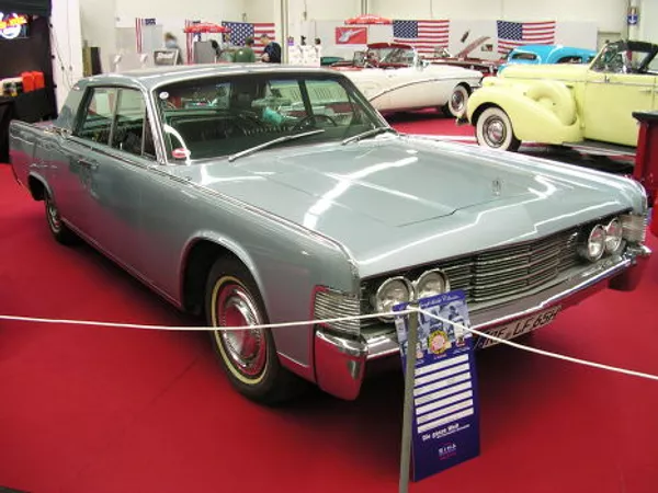 Lincoln Continental 1965 года Lincoln Continental 1965 года