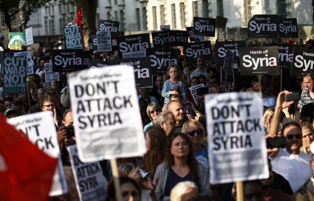 Митинг против нападения на Сирию