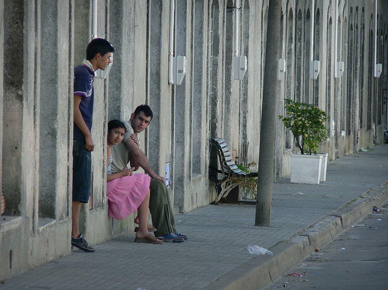 Молодые люди в Монтевидео, Уругвай