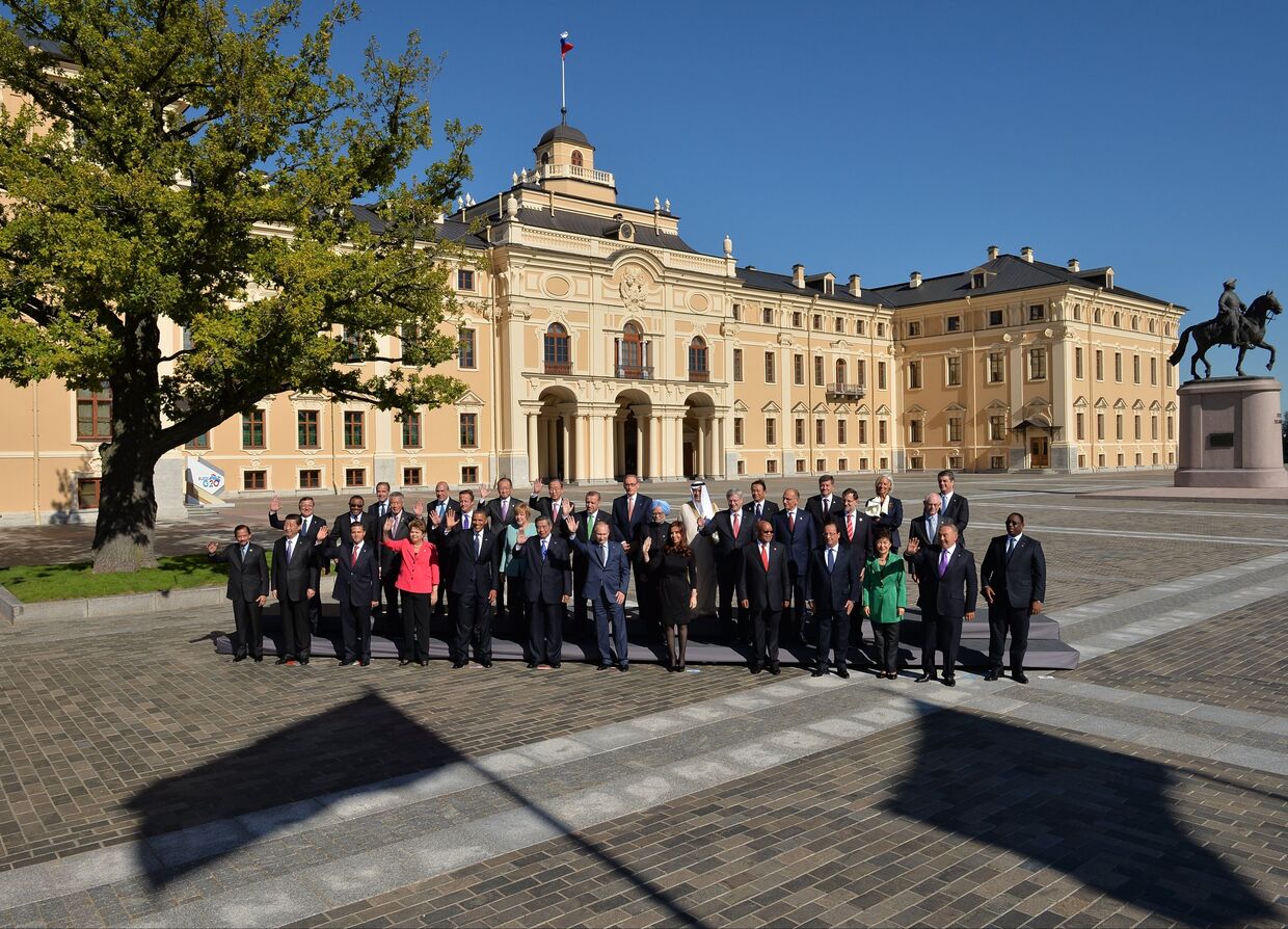 Официальное фотографирование участников саммита Группы двадцати