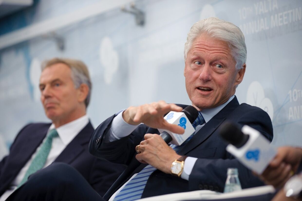 Билл Клинтон и Тони Блэр на 10-й встрече «Ялтинской европейской стратегии»