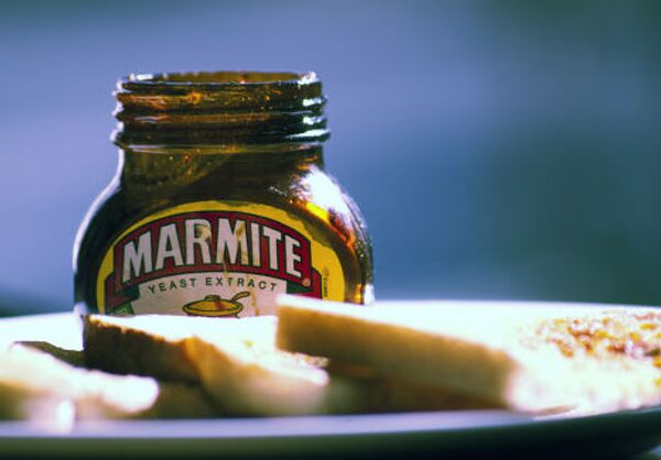 Паста из пивных дрожжей Marmite
