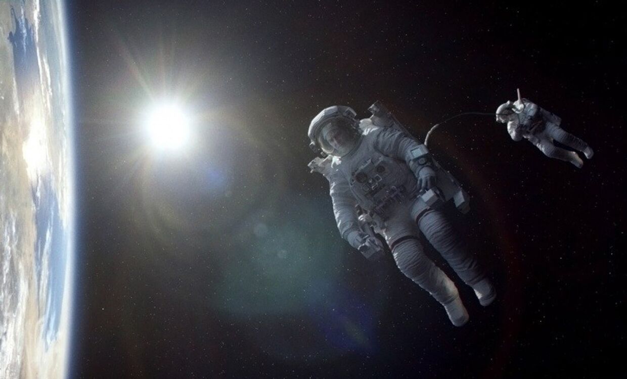 Кадр из фильма «Гравитация»