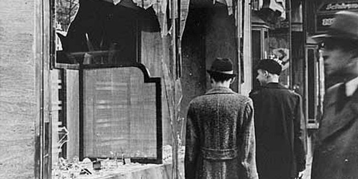 Хрустальная ночь, прошедшая в ночь с 9 на 10 ноября 1938 года