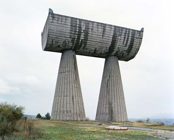 Памятник, посвященный горному делу в Косово