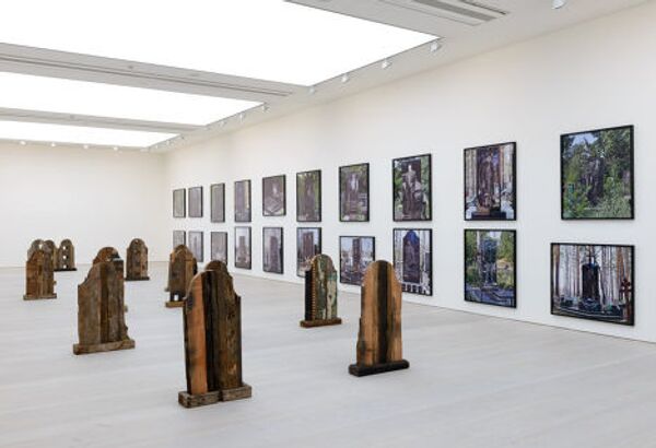 Выставка в галерее the Saatchi Gallery, Марианна Виталь и Денис Тарасов