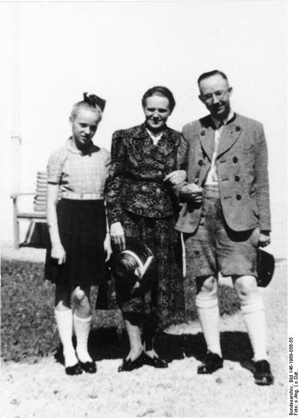 Генрих Гиммлер с женой Маргарет и дочерью Гудрун