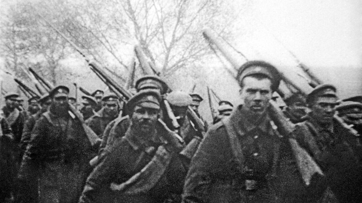 Отправка солдат на фронт во время Первой Мировой войны