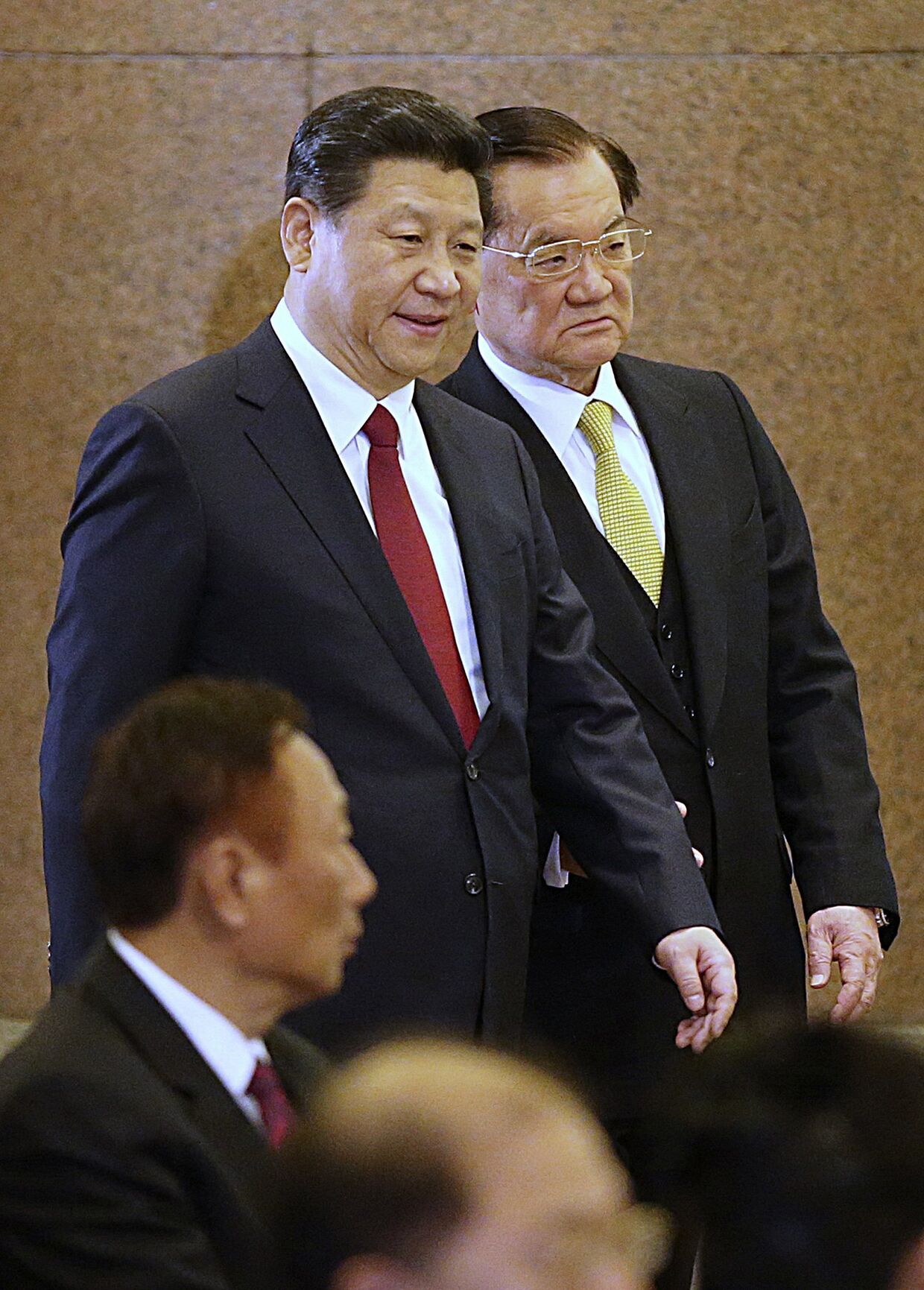 Встреча секретаря ЦК КПК Си Цзиньпина с почетным председателем Гоминьдана Лянь Чжанем