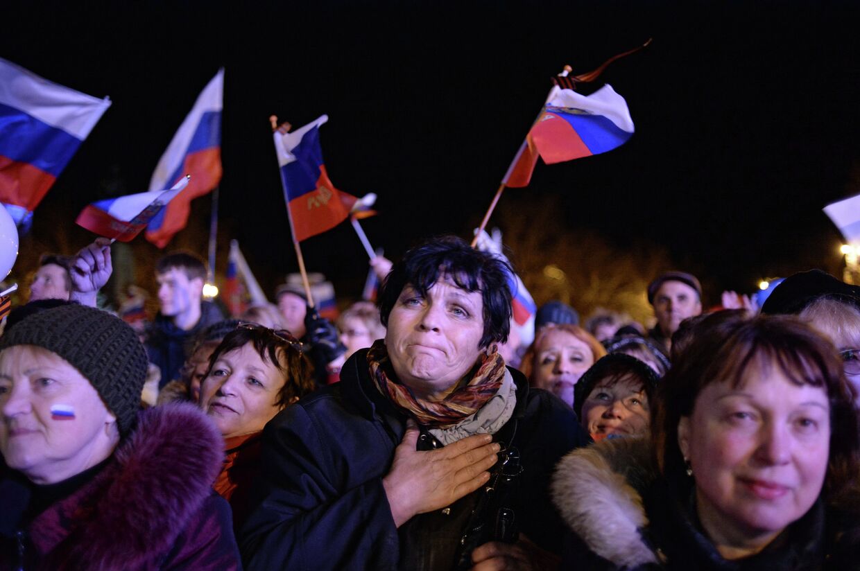В Севастополе после голосования на референдуме о статусе Крыма. Фото с места событий