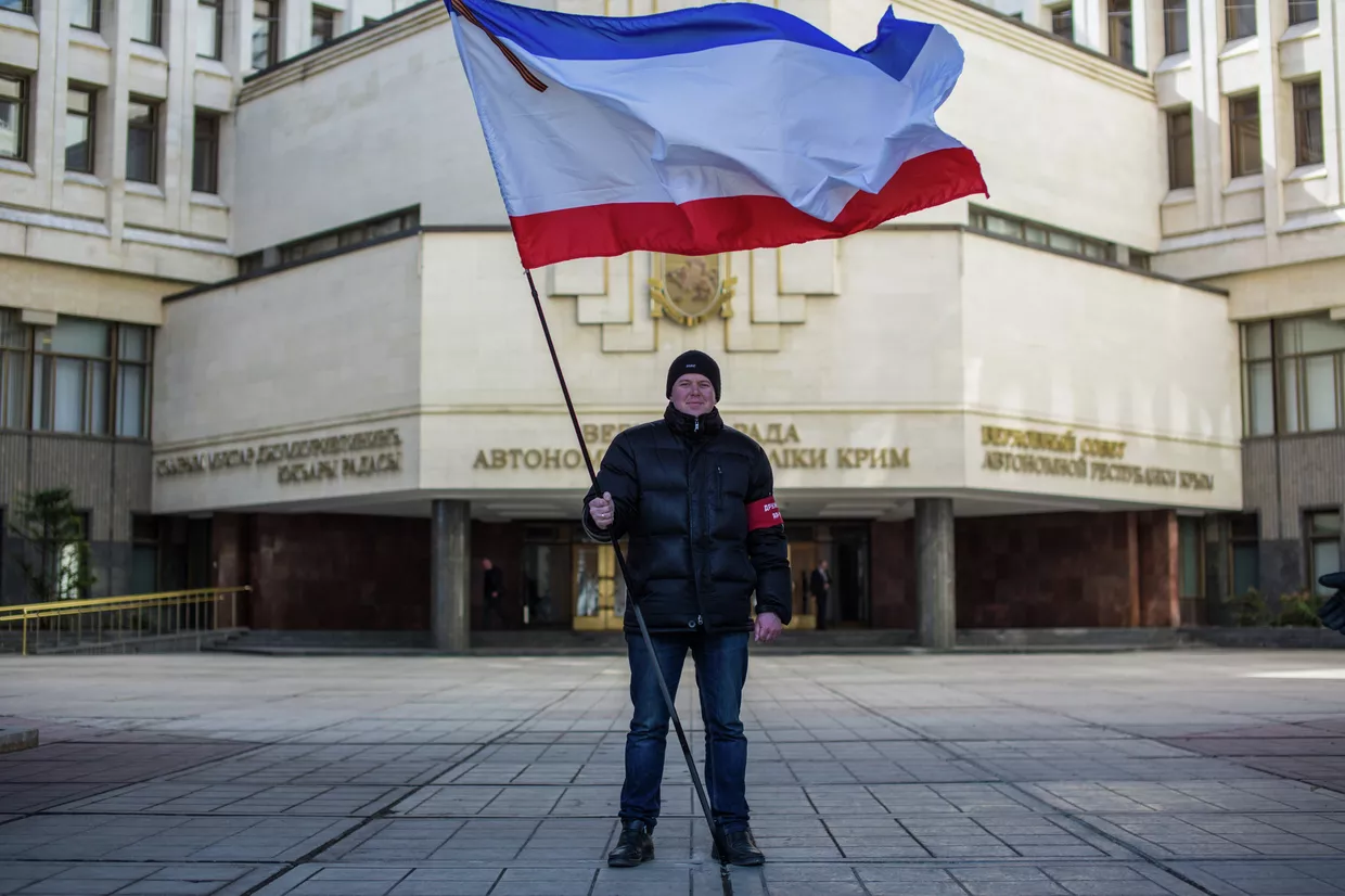 Обстановка в Крыму после референдума о присоединении к России Обстановка в Крыму после референдума о присоединении к России