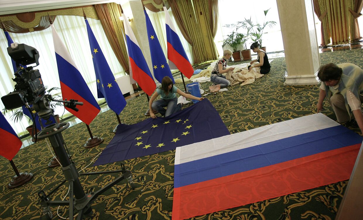 Подготовка Международного пресс-центра к Саммиту Россия-ЕС