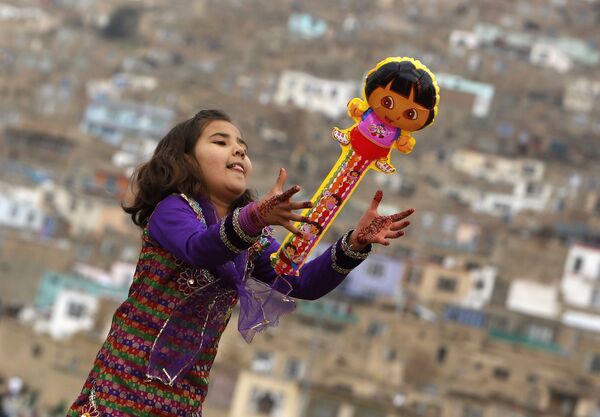 Девочка на праздновании Навруза в Кабуле
