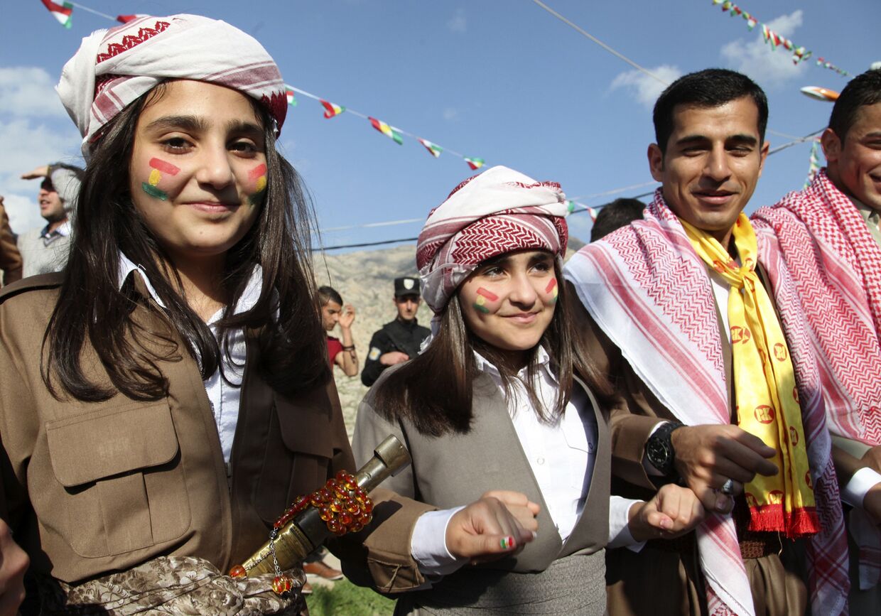 Иракские курды празднуют Навруз 