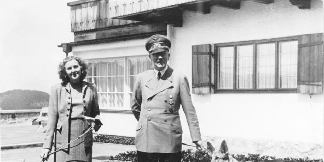 Ева Браун и Адольф Гитлер