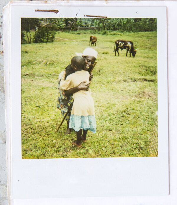 Семья, пережившая геноцид в Руанде