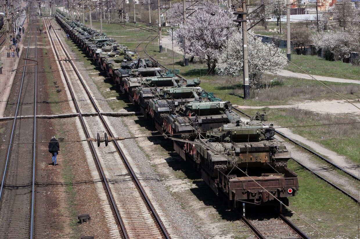 Отправка украинской военной техники из Крыма на Украину
