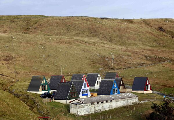 Домики в скандинавском стиле на одном из Шетландских островов