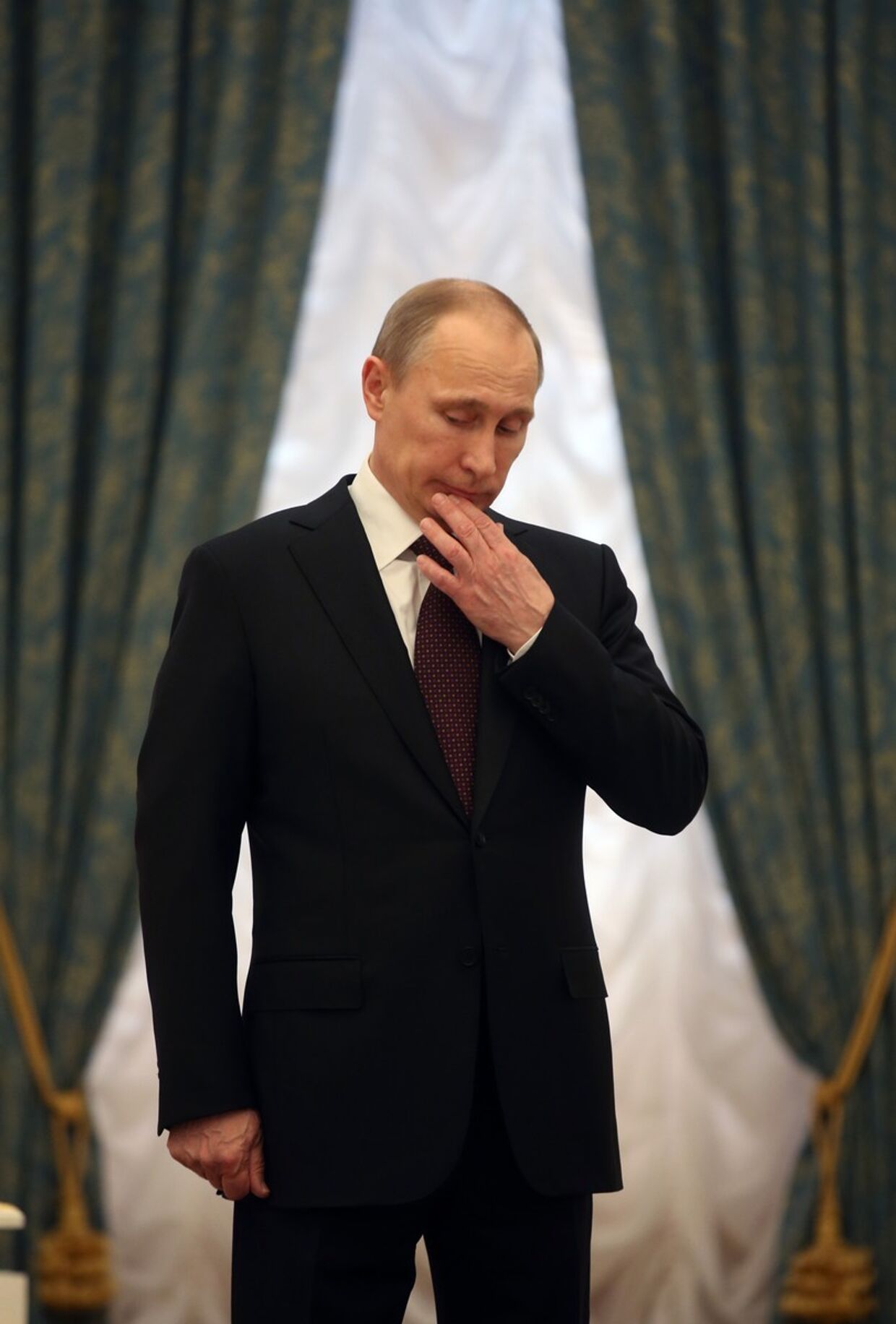 Владимир Путин на церемонии подписания закона о вступлении Крыма в состав России