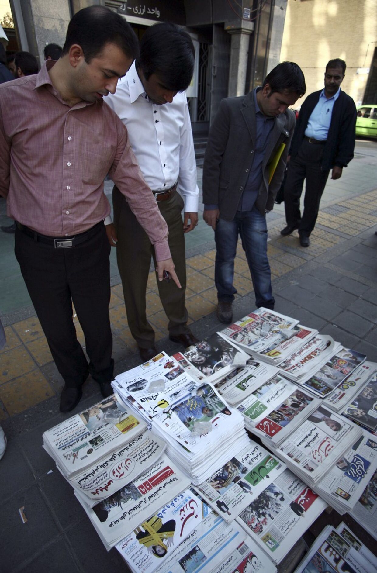 Иранские газеты
