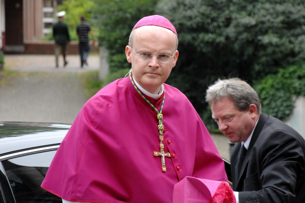 Католический епископ Франц-Йозеф Овербек 