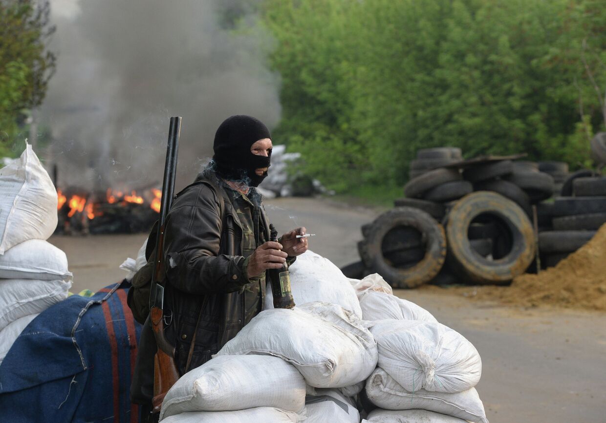 Украинские войска начали штурм города Славянска