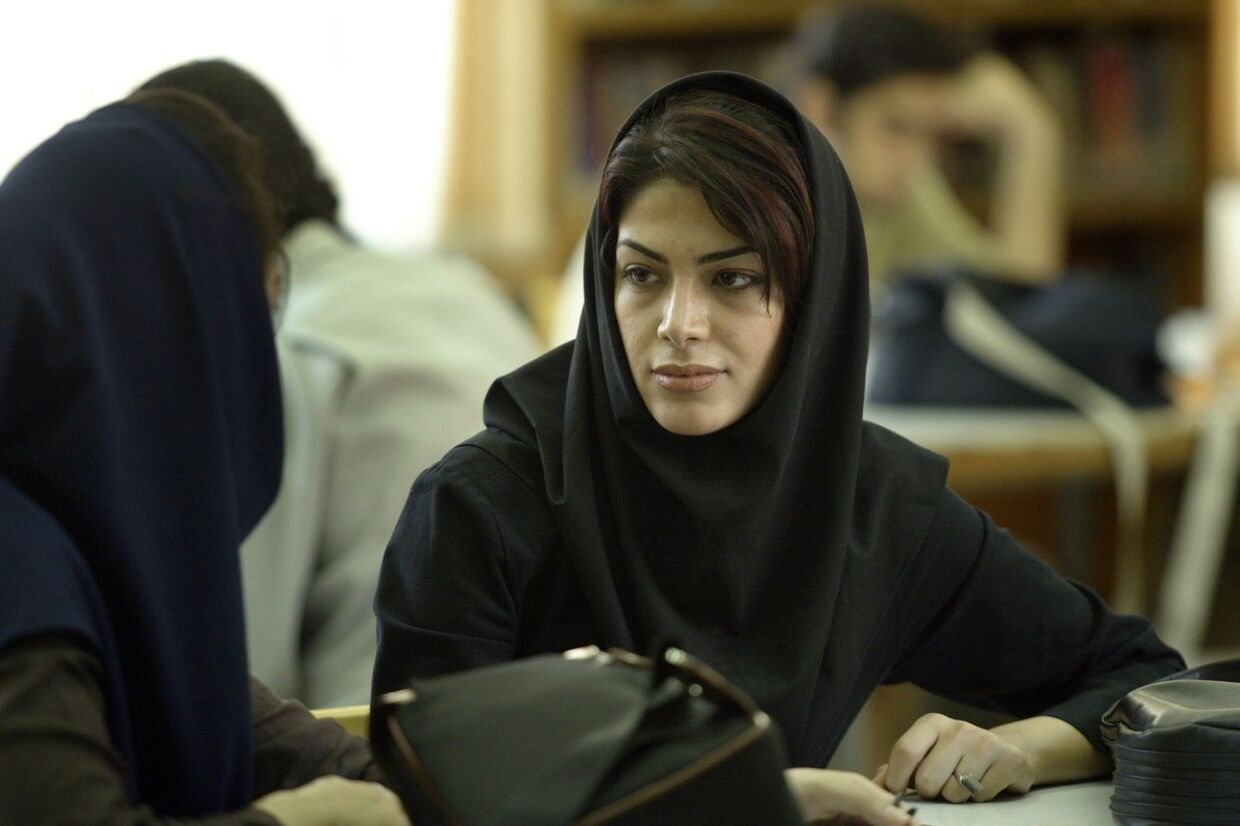 Студентки технического университета в Тегеране