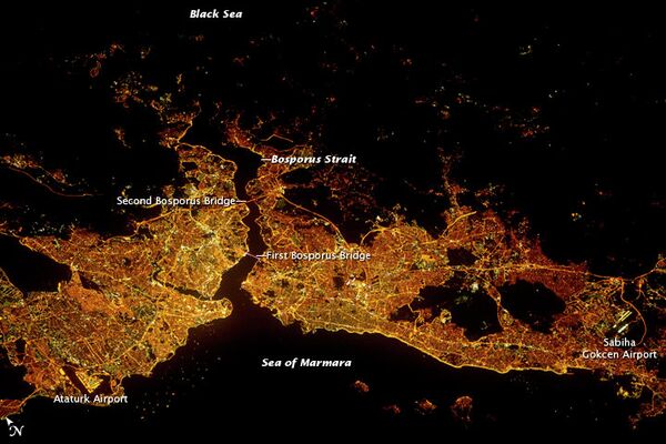 Космический снимок Стамбула