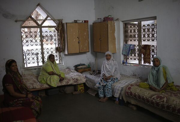 Приют для вдов в мусульманском квартале Ахмадабада