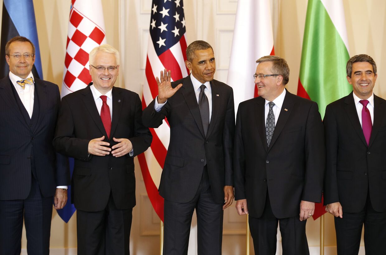 Барак Обама на встрече с главами государств Центрально и Восточной Европы в Варшаве