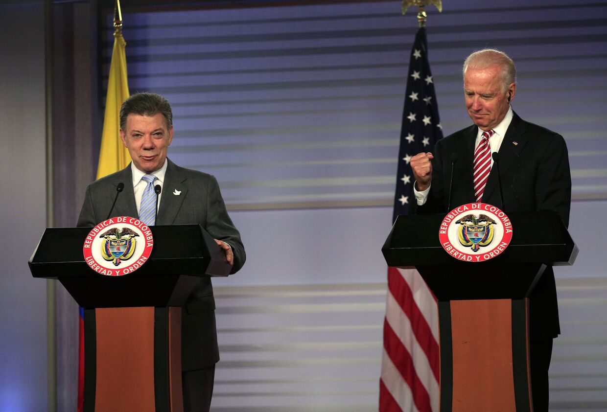Вице-президент США Джо Байден и президент Колумбии Хуан Мануэль Сантос
