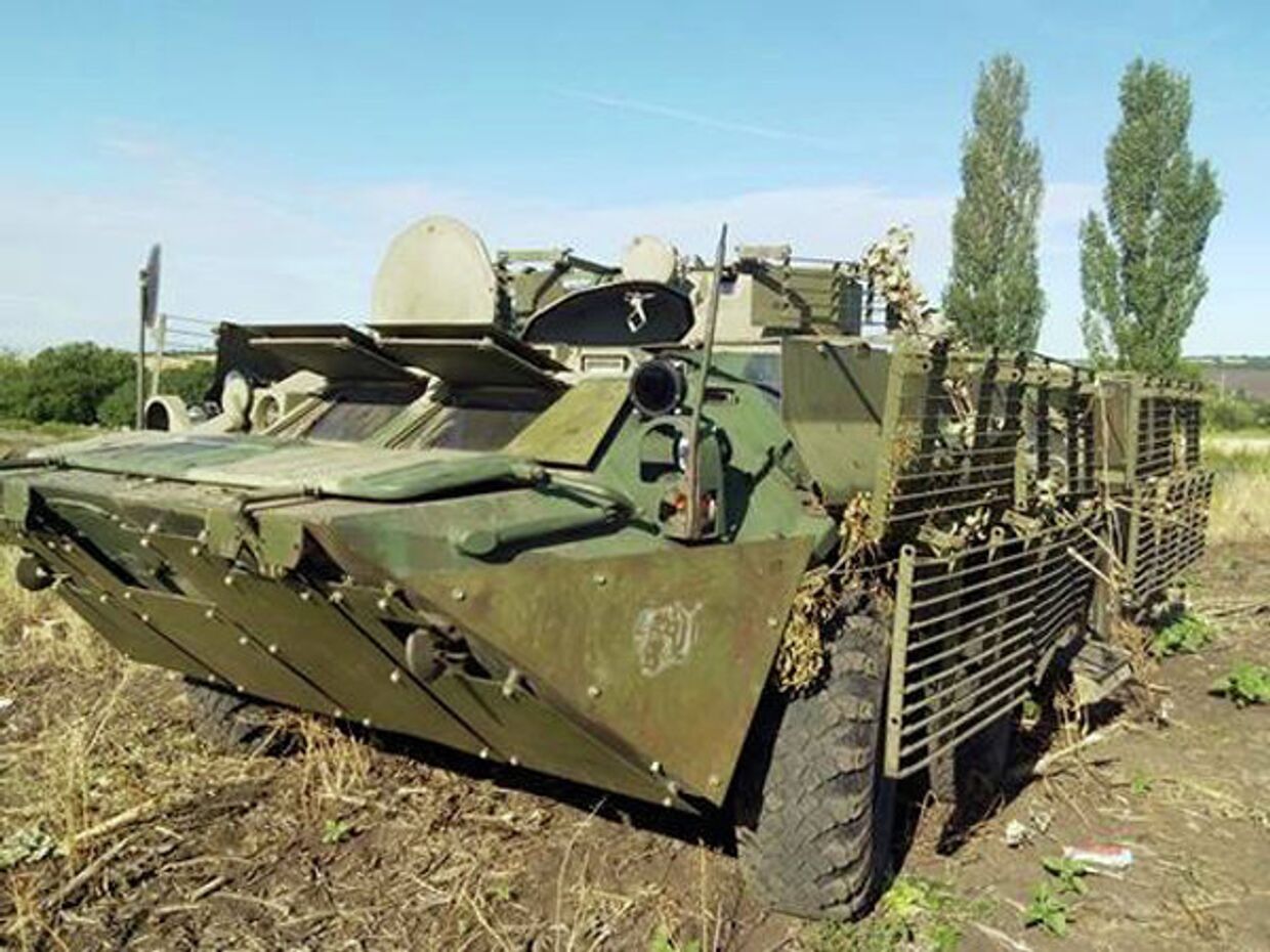 БТР-80, захваченный украинской армией в районе Марьиновки