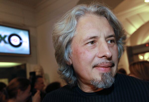 Писатель Владимир Сорокин на праздновании дня рождения радиостанции «Эхо Москвы» Писатель Владимир Сорокин на праздновании дня рождения радиостанции «Эхо Москвы»