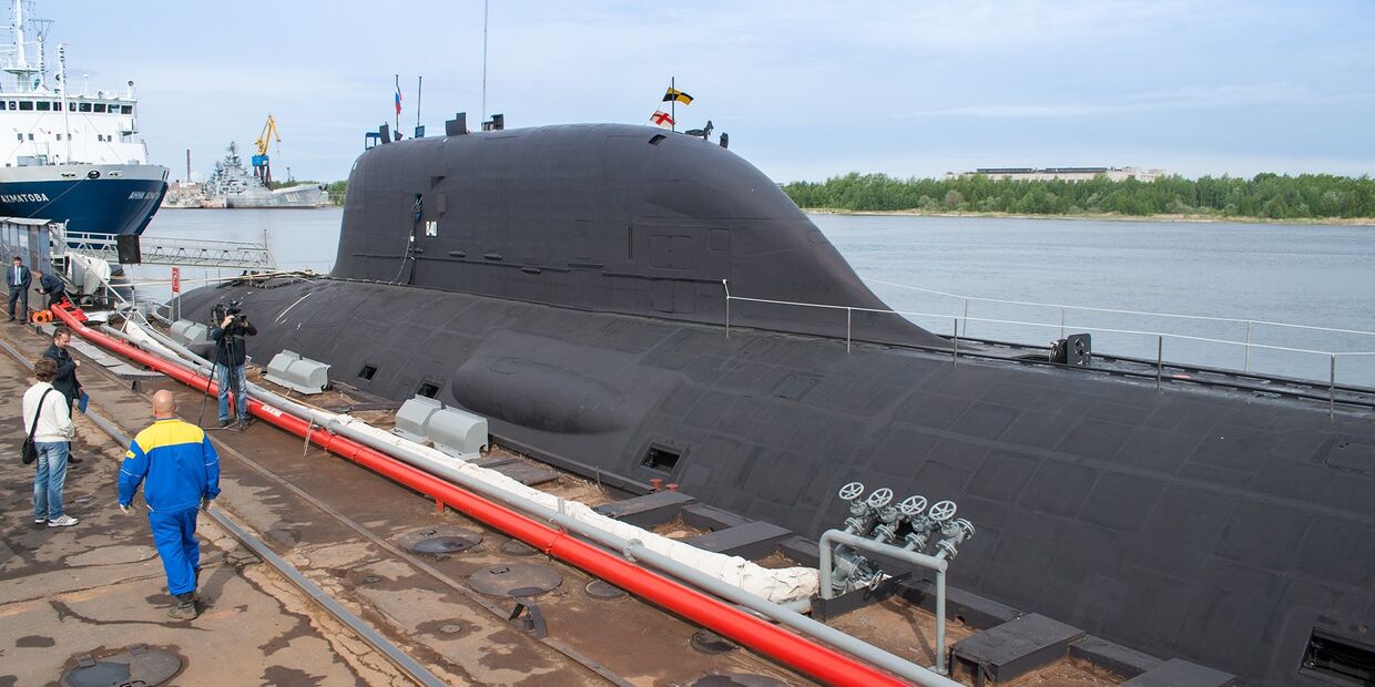 Первая многоцелевая атомная подлодка проекта Ясень принята в состав ВМФ России