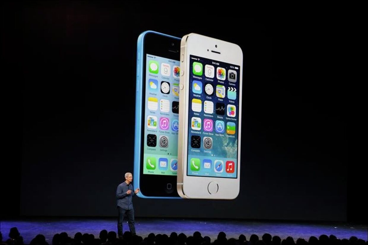 Тим Кук презентовал новый iPhone