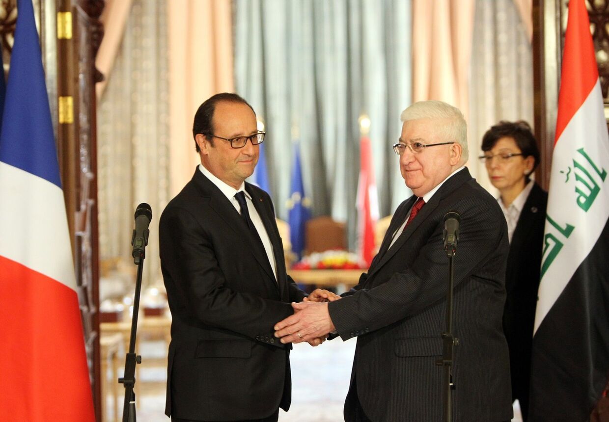 Президент Франции Франсуа Олланд и президент Ирака Фуад Масум на встрече в Багдаде