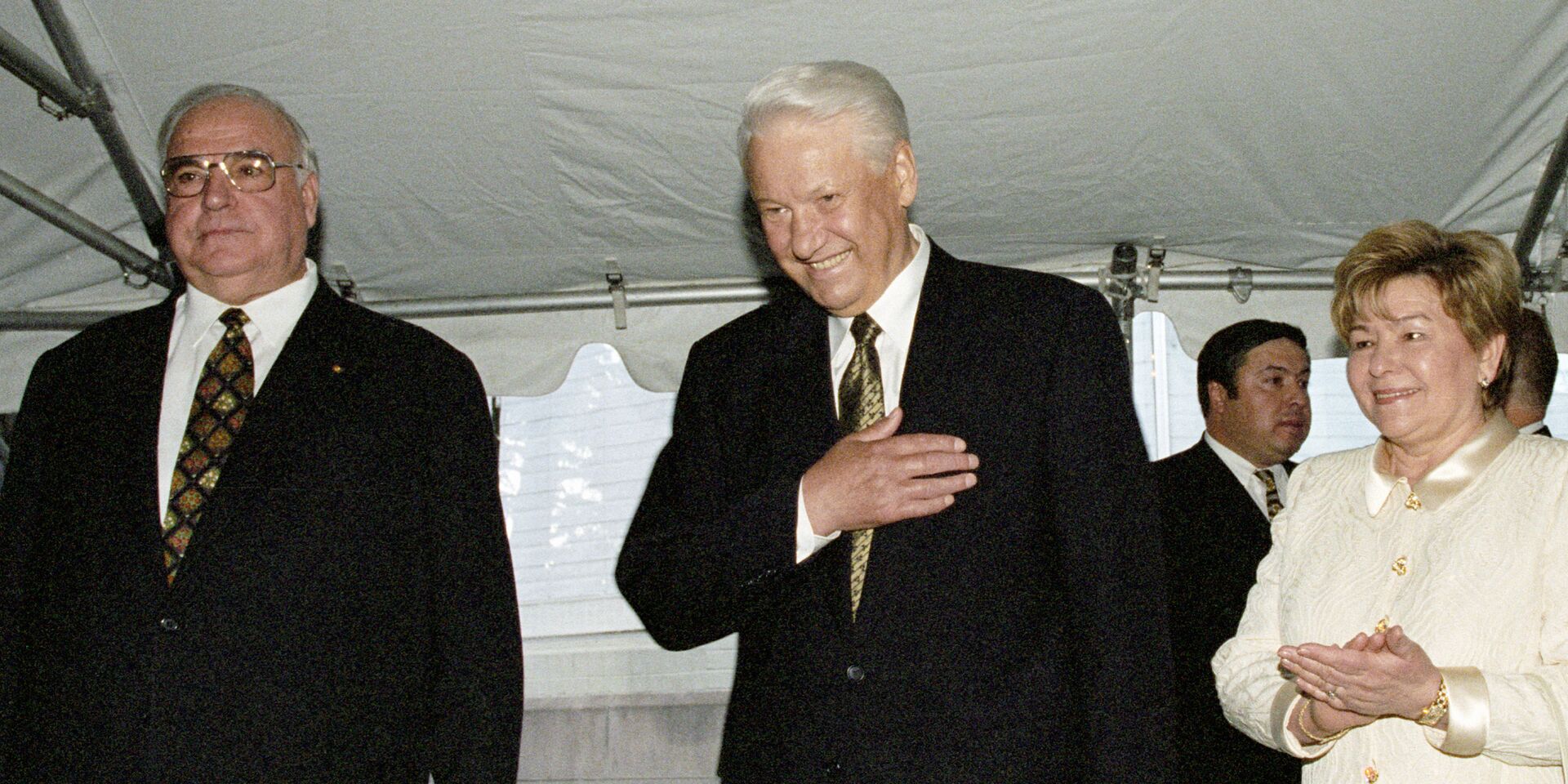 Гельмут Коль и Борис Ельцин - ИноСМИ, 1920, 25.08.2025