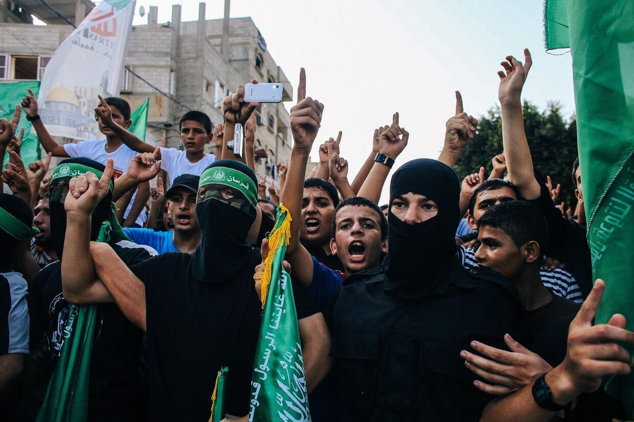 Демонстрация сторонников движения ХАМАС в городе Рафа
