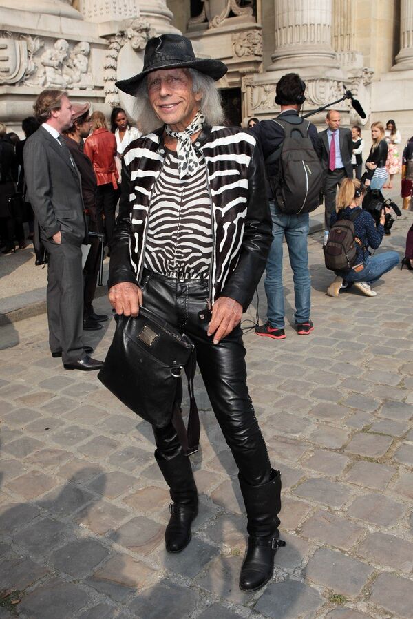 Джеймс Гольдштейн на неделе моды в Париже