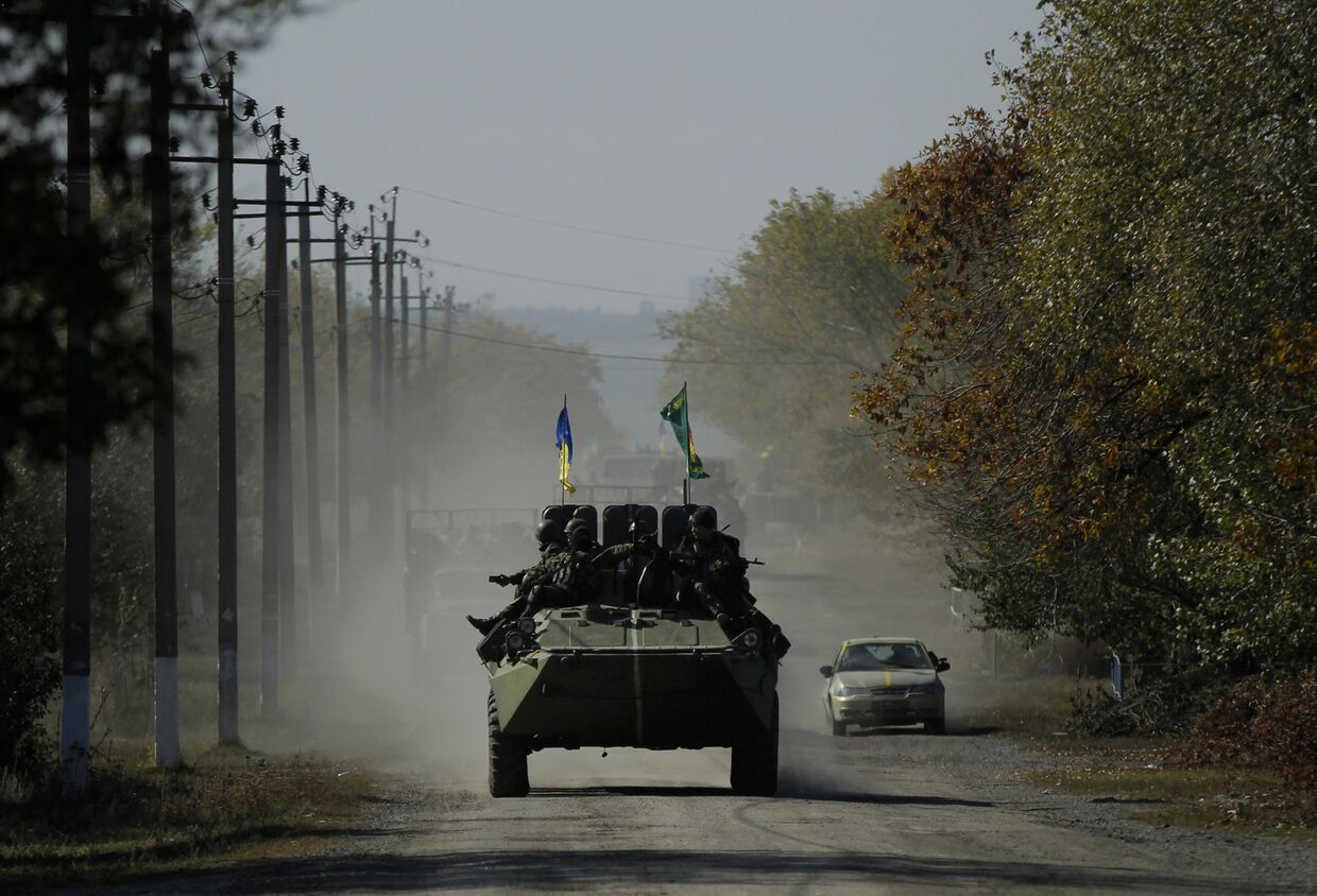 Украинские военные рядом с городом Дебальцево Донецкой области