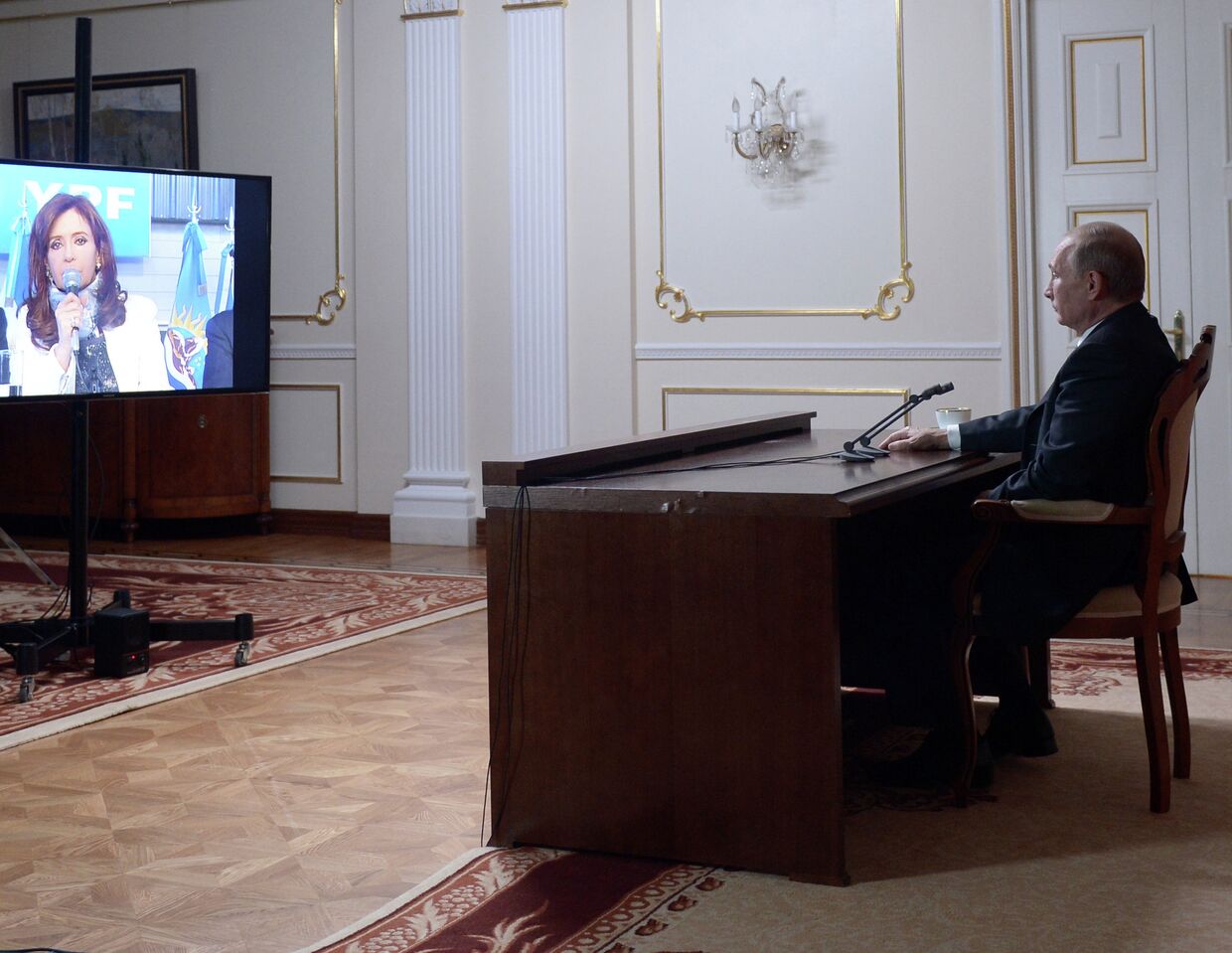 Владимир Путин провел телемост с Кристиной Фернандес де Киршнер