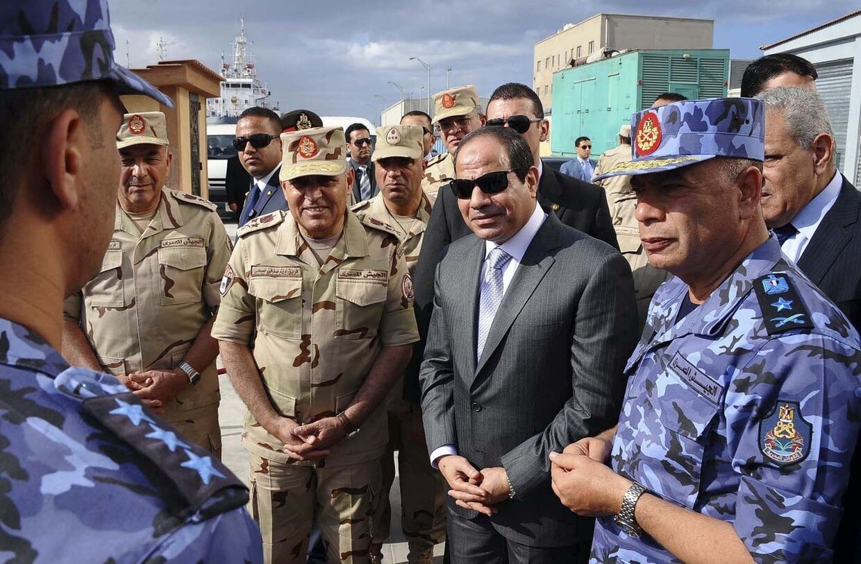 Президент Египта Абдул-Фаттах Ас-Сиси на военно-морских учениях в Александрии 