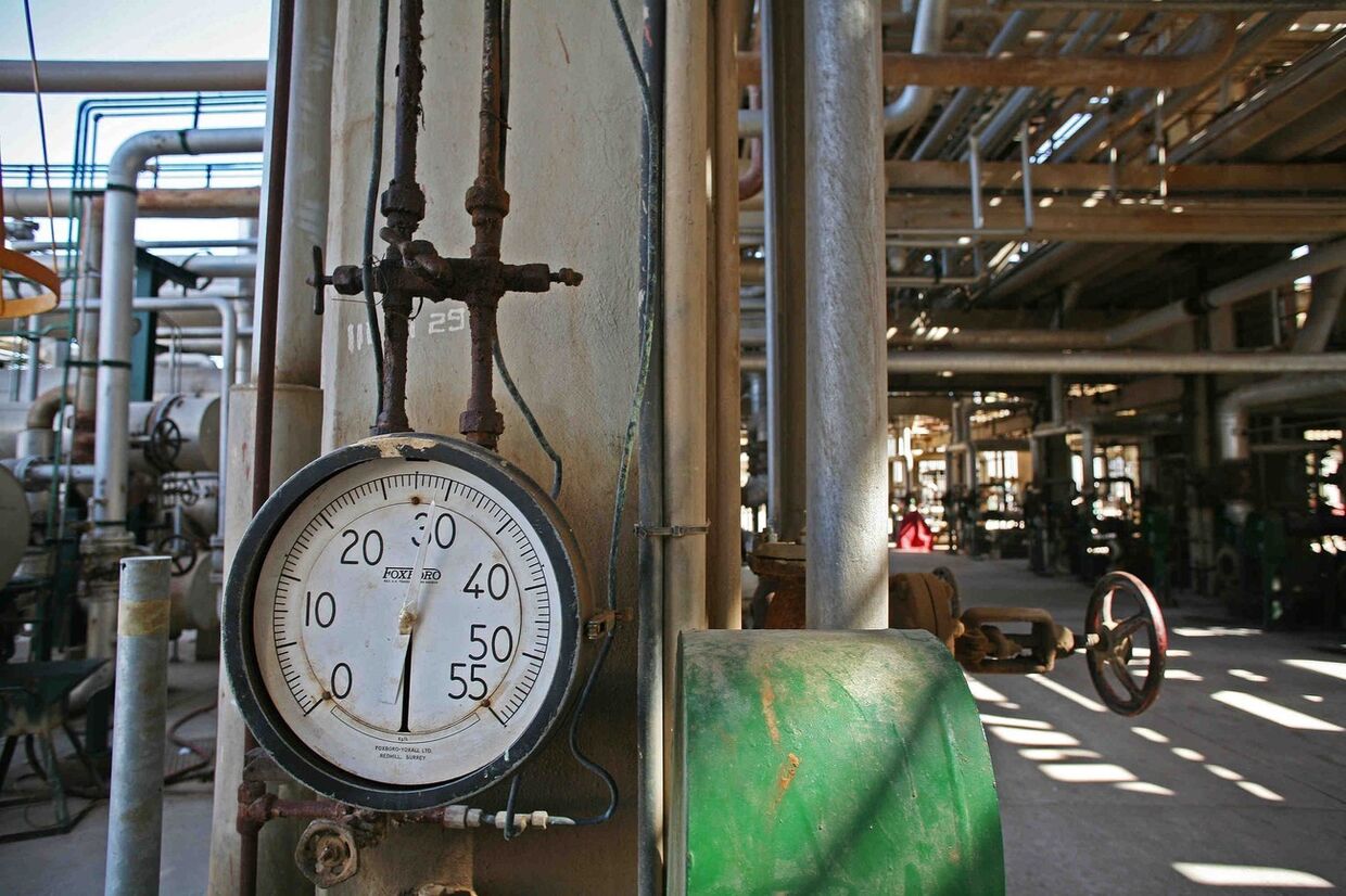 Нефтеперерабатывающий завод в Ливии