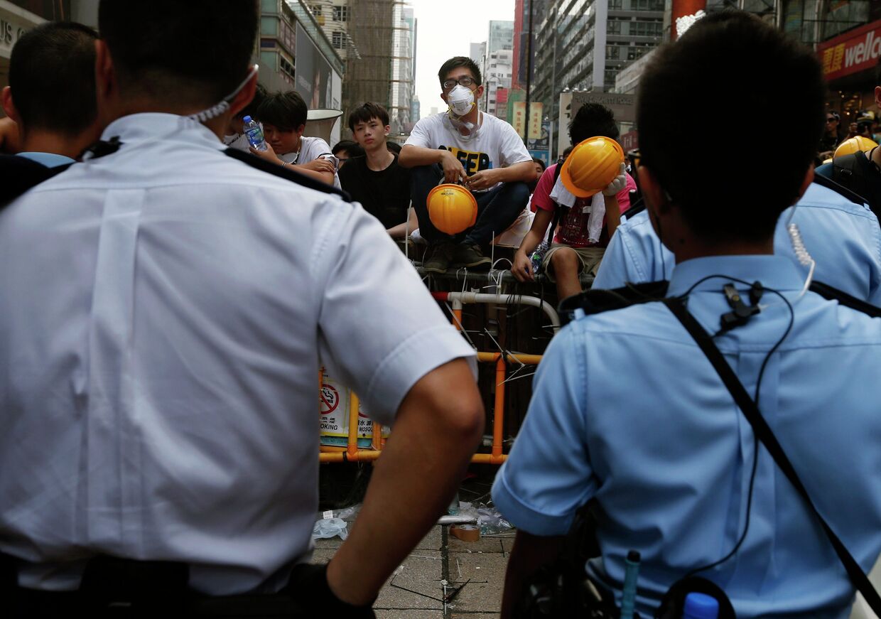 Демонстранты на улице Гонконга. 22 октября 2014