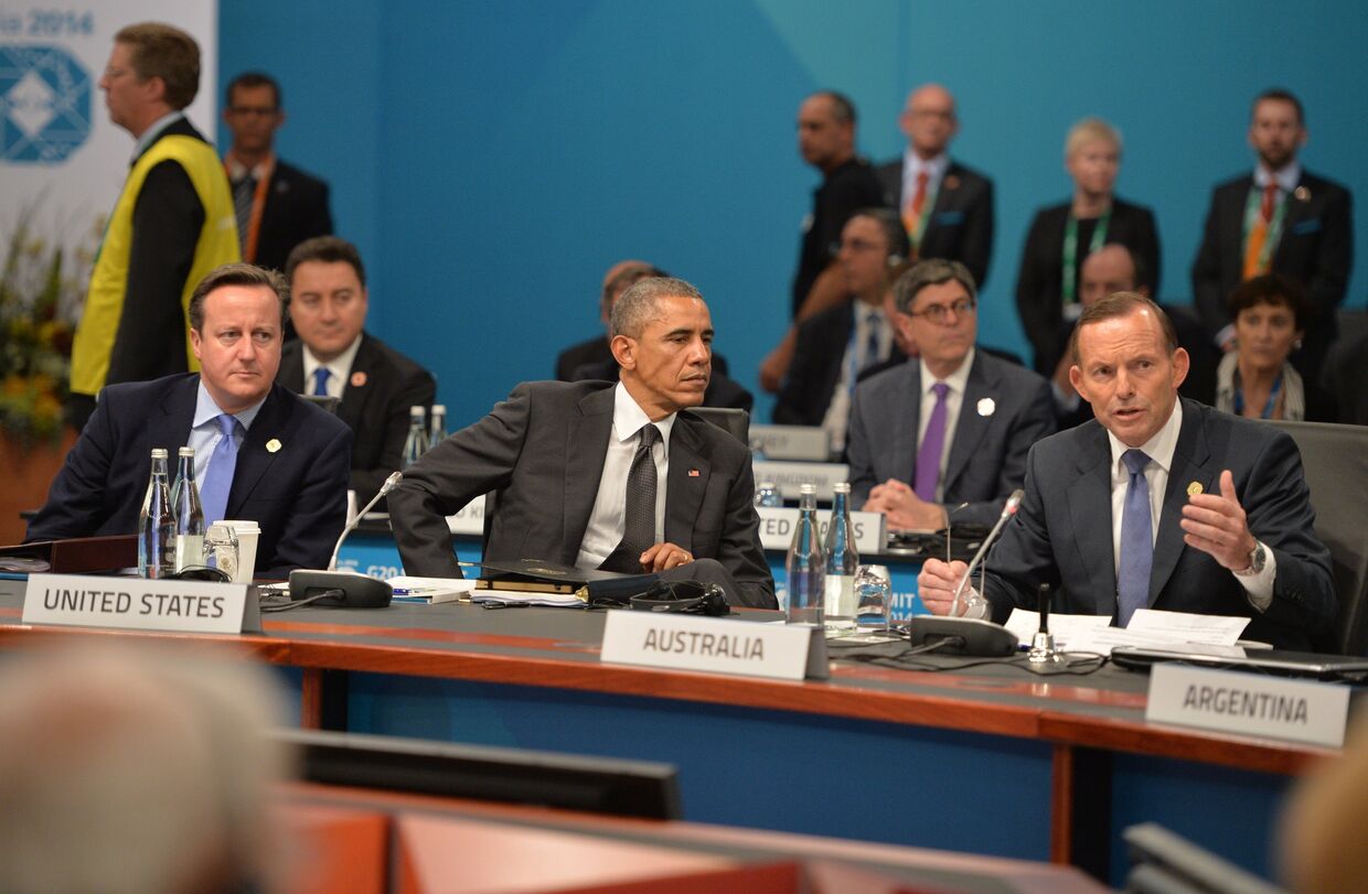 Дэвид Кэмерон, Барак Обама и Тони Эббот на рабочем заседании Группы двадцати