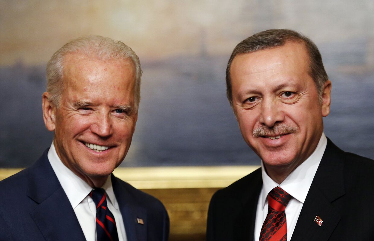 Вице-президент США Джо Байден и президент Турции Реджеп Тайип Эрдоган