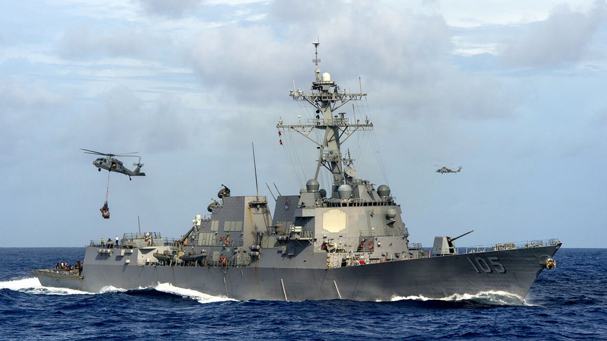 Миноносец USS Dewey (DDG-105)