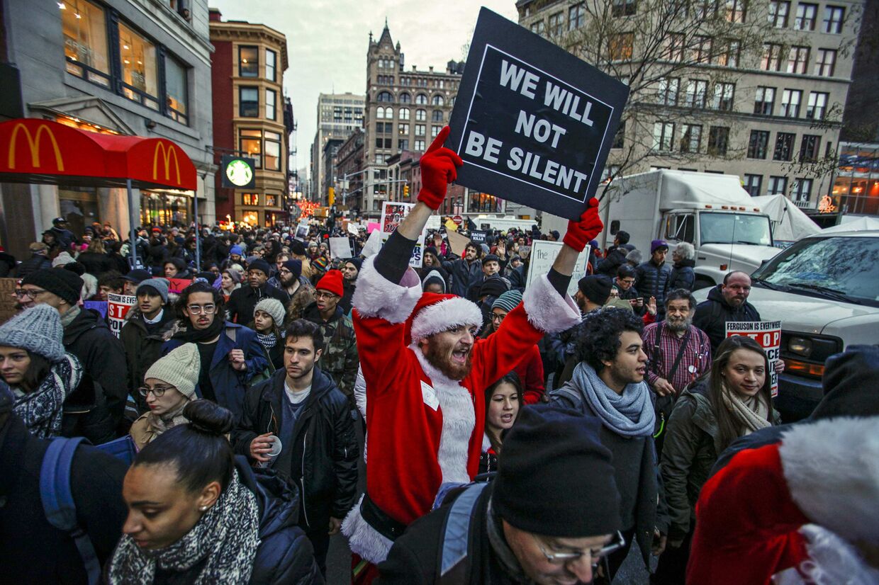 Марш против полицейского насилия в Нью-Йорке