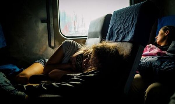 Девушки в поезде Санкт-Петербург – Ярославль
